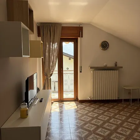 Dalla Ida Apartamento *
